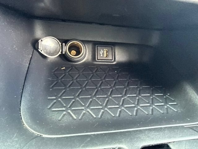 2025 Toyota RAV4 XLE AWD