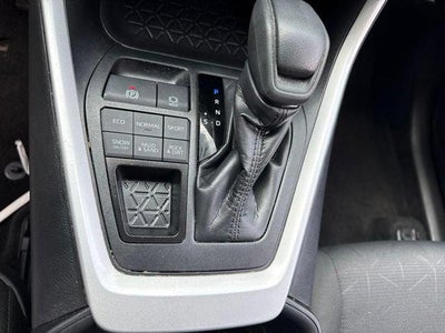 2025 Toyota RAV4 XLE AWD
