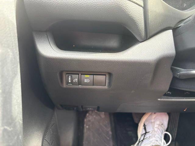 2025 Toyota RAV4 XLE AWD