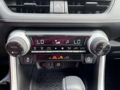 2025 Toyota RAV4 XLE AWD