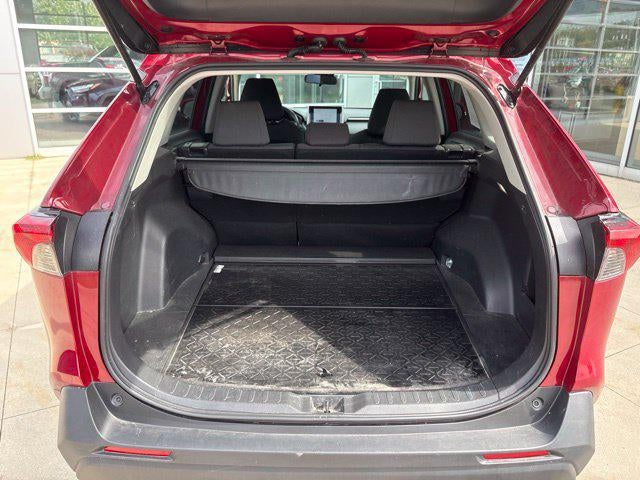 2025 Toyota RAV4 XLE AWD