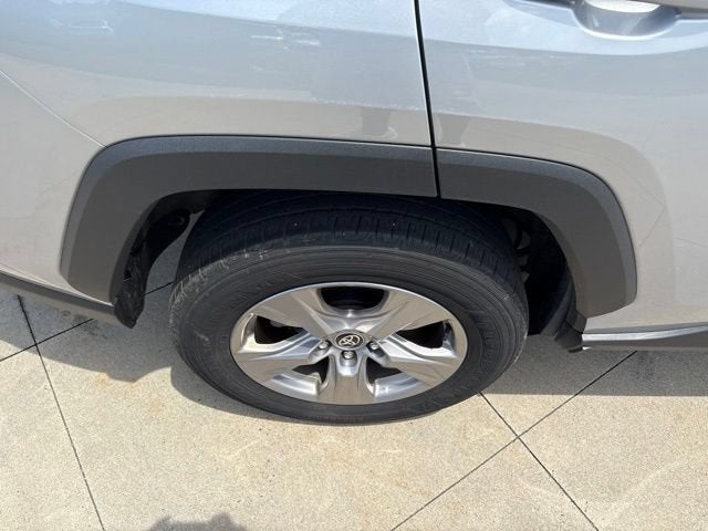 2025 Toyota RAV4 XLE AWD