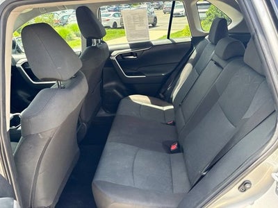 2025 Toyota RAV4 XLE AWD