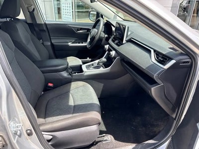 2025 Toyota RAV4 XLE AWD