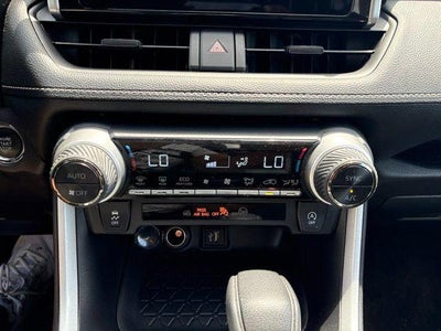 2025 Toyota RAV4 XLE AWD