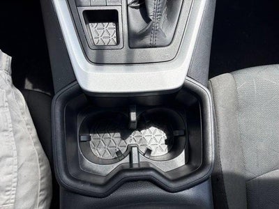 2025 Toyota RAV4 XLE AWD