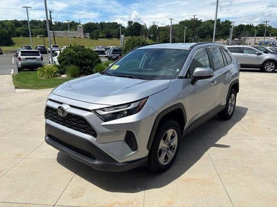 2025 Toyota RAV4 XLE AWD