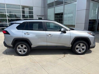 2025 Toyota RAV4 XLE AWD