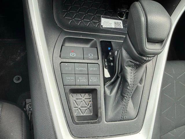 2025 Toyota RAV4 XLE AWD