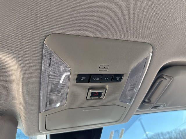 2025 Toyota RAV4 XLE AWD