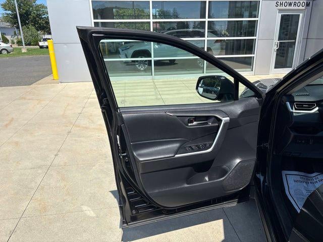 2024 Toyota RAV4 XLE AWD