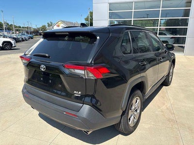 2024 Toyota RAV4 XLE AWD