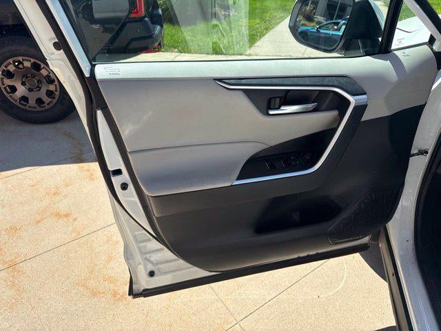 2024 Toyota RAV4 XLE AWD
