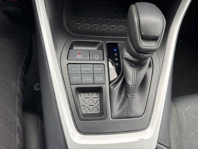 2025 Toyota RAV4 XLE AWD