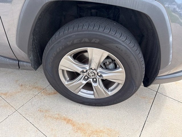 2024 Toyota RAV4 XLE AWD