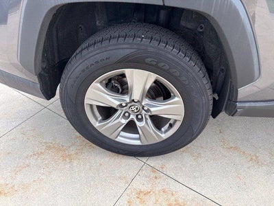 2024 Toyota RAV4 XLE AWD