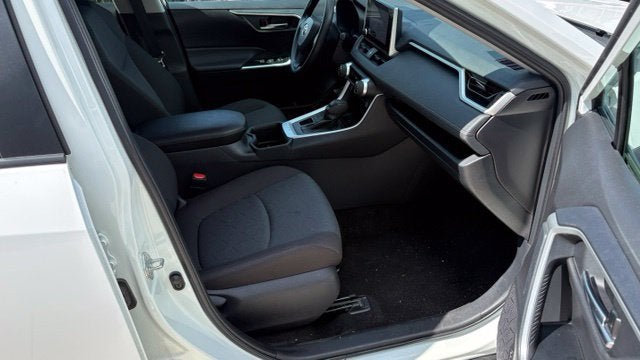 2025 Toyota RAV4 XLE AWD