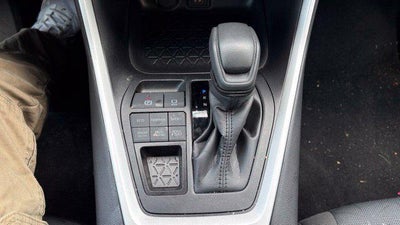 2025 Toyota RAV4 XLE AWD
