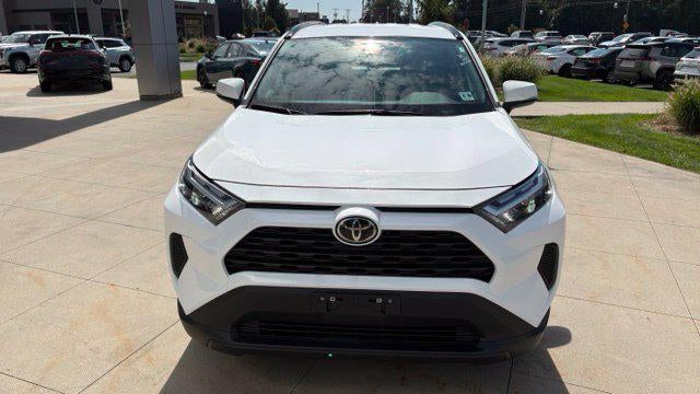 2025 Toyota RAV4 XLE AWD