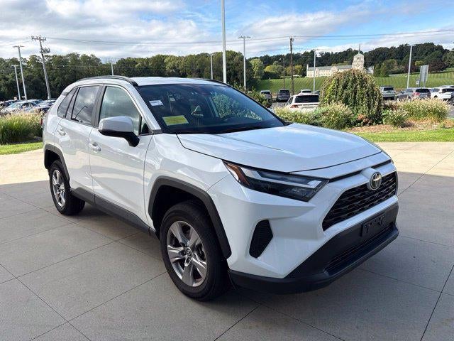 2025 Toyota RAV4 XLE AWD