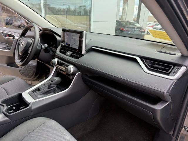 2025 Toyota RAV4 XLE AWD