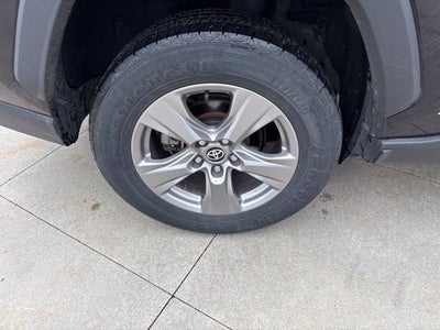 2024 Toyota RAV4 Hybrid Hybrid XLE AWD