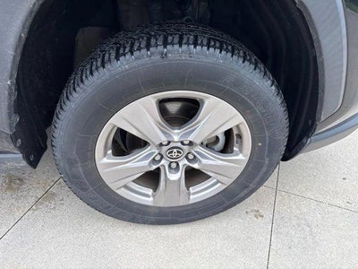 2024 Toyota RAV4 Hybrid Hybrid XLE AWD