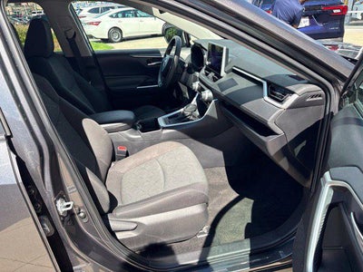 2024 Toyota RAV4 XLE FWD