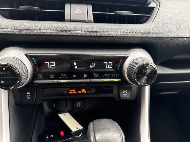 2024 Toyota RAV4 XLE FWD