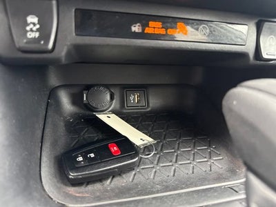 2024 Toyota RAV4 XLE FWD