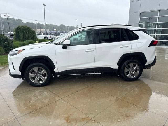 2024 Toyota RAV4 XLE FWD