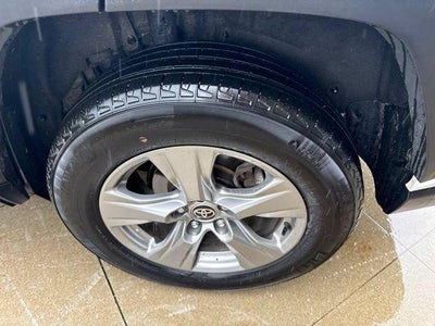 2024 Toyota RAV4 XLE FWD
