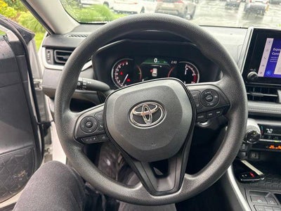 2024 Toyota RAV4 XLE FWD