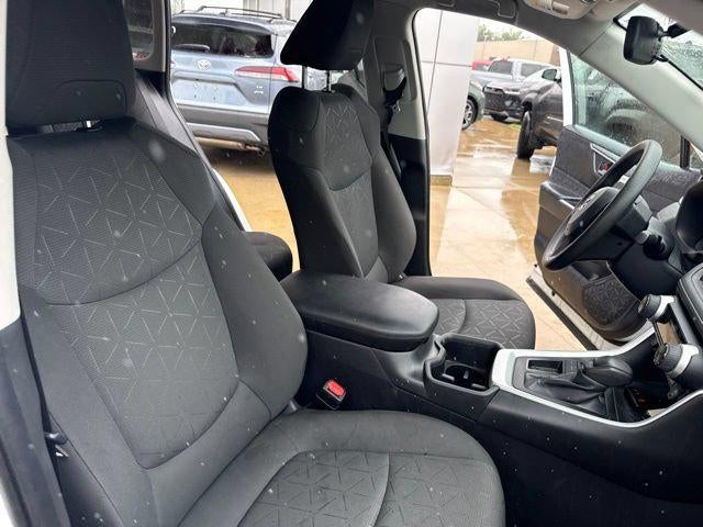 2024 Toyota RAV4 XLE FWD