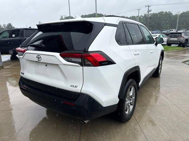 2024 Toyota RAV4 XLE FWD
