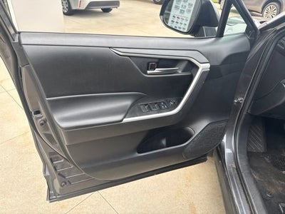 2024 Toyota RAV4 XLE FWD