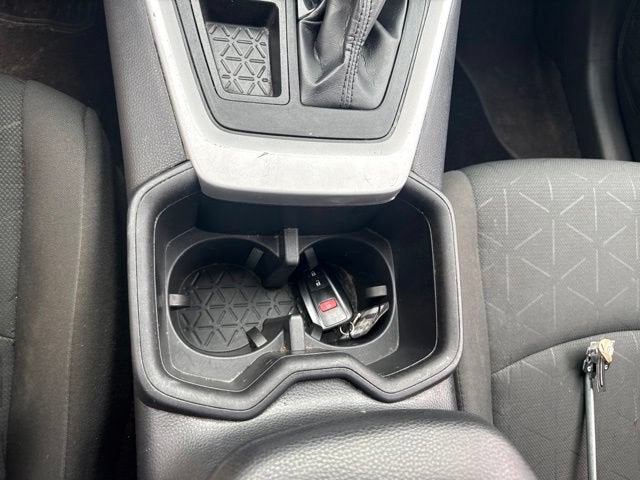 2024 Toyota RAV4 XLE FWD