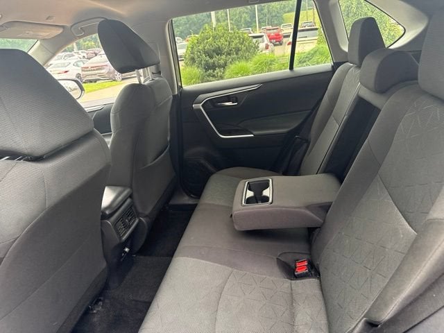 2024 Toyota RAV4 XLE FWD