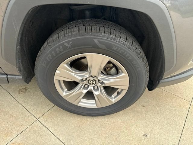 2024 Toyota RAV4 XLE FWD