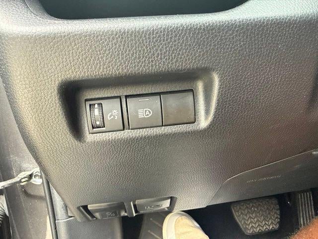 2024 Toyota RAV4 XLE FWD