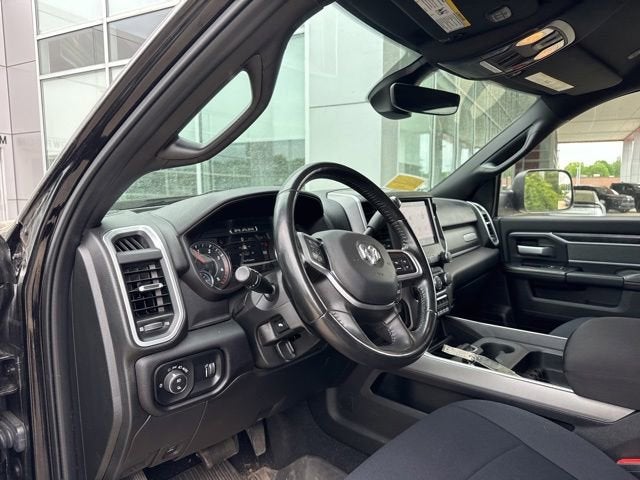 2022 RAM 2500 Big Horn 4x4 Crew Cab 6'4 Box