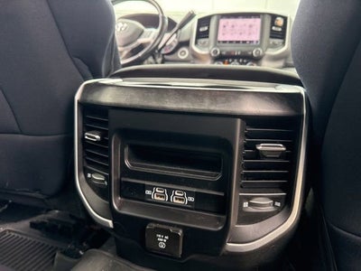 2022 RAM 2500 Big Horn 4x4 Crew Cab 6'4 Box