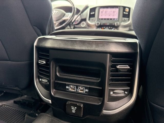 2022 RAM 2500 Big Horn 4x4 Crew Cab 6'4 Box