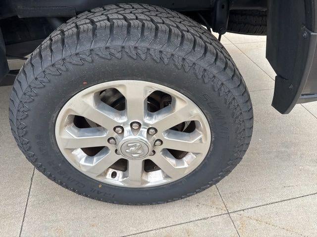 2022 RAM 2500 Big Horn 4x4 Crew Cab 6'4 Box