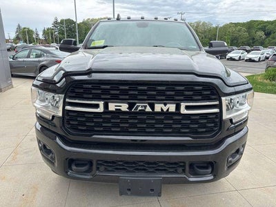 2022 RAM 2500 Big Horn 4x4 Crew Cab 6'4 Box