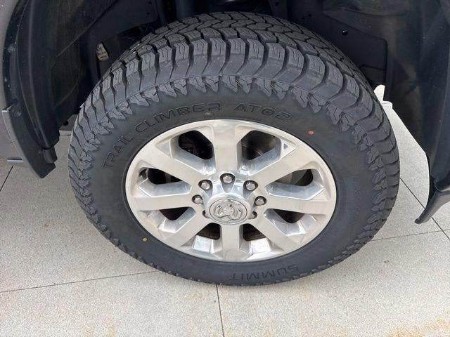 2022 RAM 2500 Big Horn 4x4 Crew Cab 6'4 Box