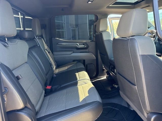2023 Chevrolet Silverado 1500 4WD Crew Cab 147 ZR2
