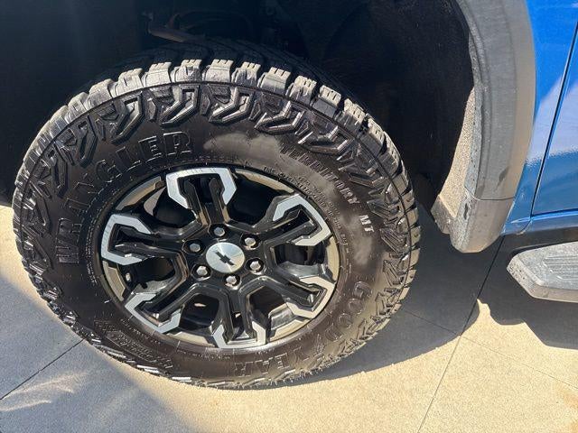2023 Chevrolet Silverado 1500 4WD Crew Cab 147 ZR2