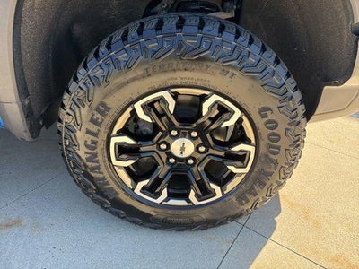 2023 Chevrolet Silverado 1500 4WD Crew Cab 147 ZR2