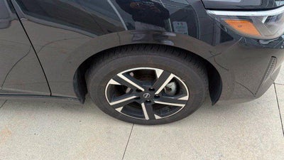 2025 Nissan Sentra SV CVT